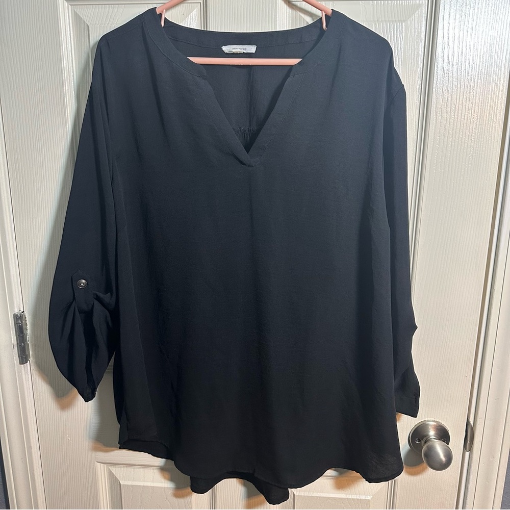 Women’s Maurices Black V-Neck Blouse, size 2X